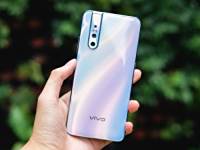 �λù����ѧ vivo S1 Pro����������ͼ��