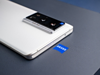 vivo X70 Pro�����ס�ͼ�ͣ�һ̨���������ŵİ�ɫ�ֻ�