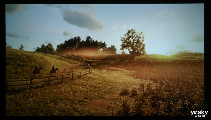 ǧԪ������ͶӰ�콢 �ῪP9��������ͶӰ������