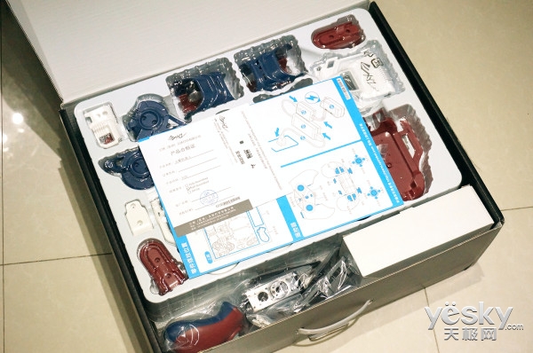 ������������ XYZrobot Y-01���ܻ���������