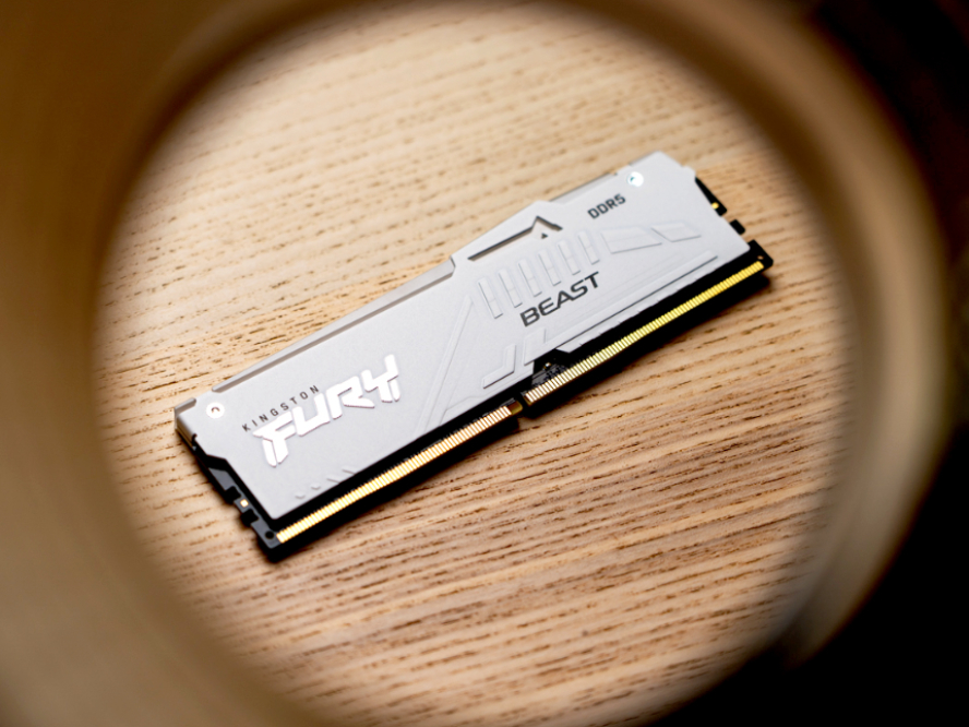 Kingston FURY Beast DDR5 5600MT/s 128G内存白色款图赏